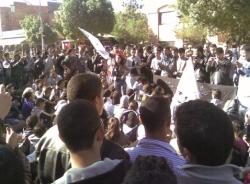 Infrastructures défaillantes au lycée Aboul Kacim : Les élèves manifestent devant la délégation du MEN