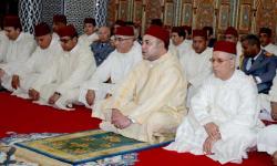Amir Al Mouminine accomplit la prière du vendredi à la mosquée «Karrakchou» à Rabat