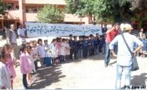 Grâce notamment à l’Association Amal Smara : L’école publique Al Maâri repeinte bénévolement à neuf