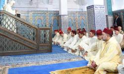 Amir Al Mouminine accomplit la prière du vendredi à la Mosquée Mohammed VI à M'diq
