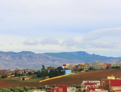 Meknès , sud