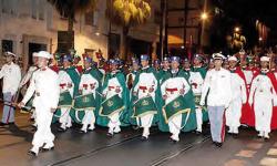 La traditionnelle retraite aux flambeaux égaye la ville de Tétouan avec de magnifiques parades